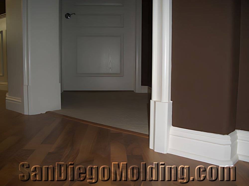 330M baseboard, photo 1