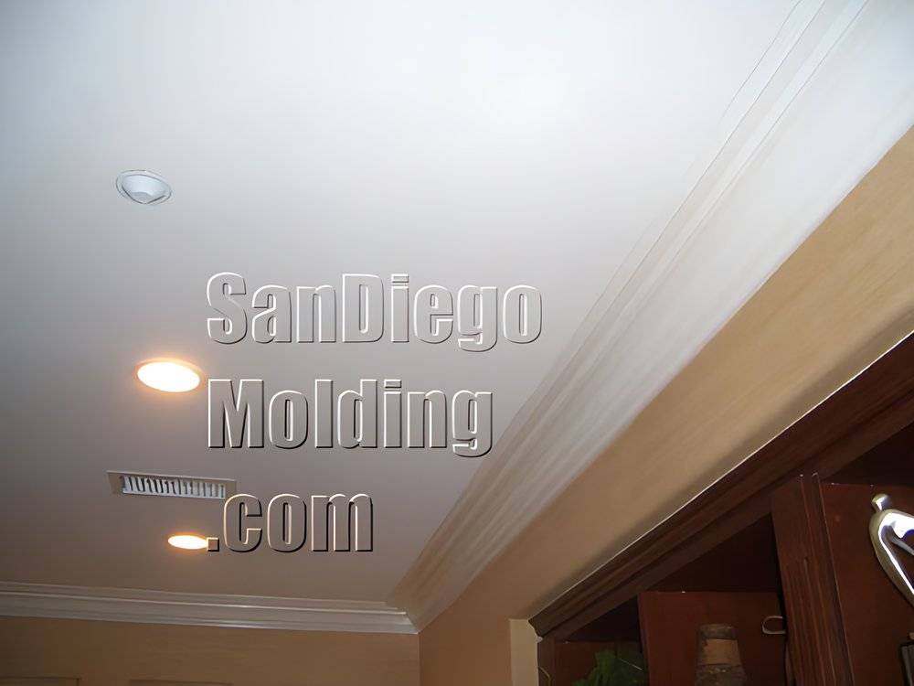 2-piece crown · Carmel Valley, photo 3