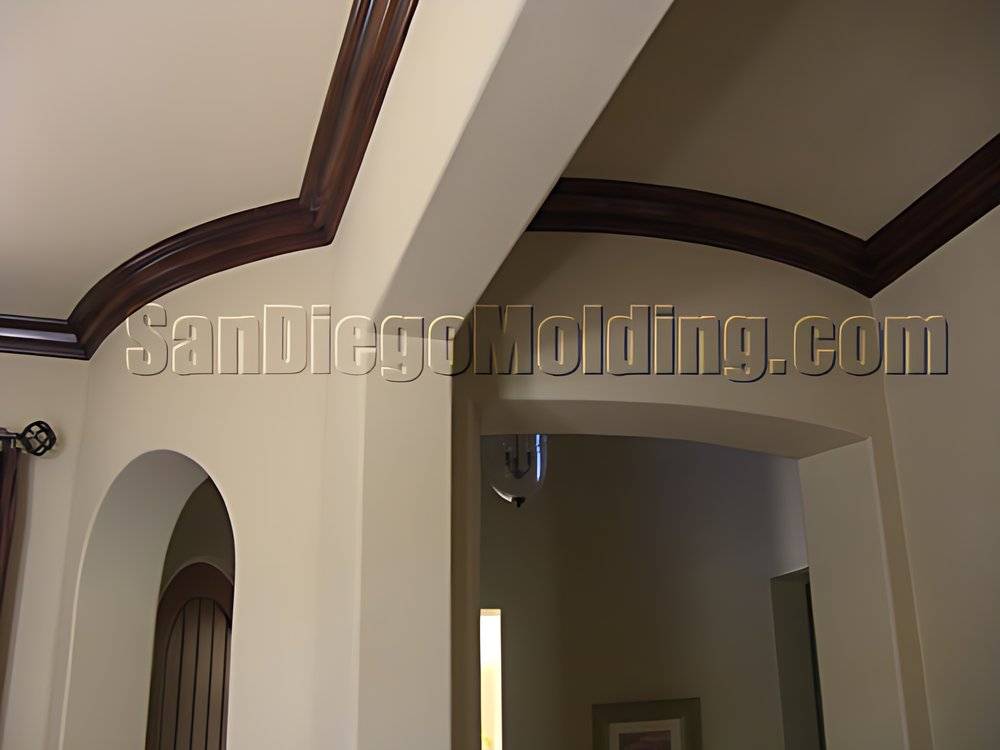 410M faux painted crown, photo 11